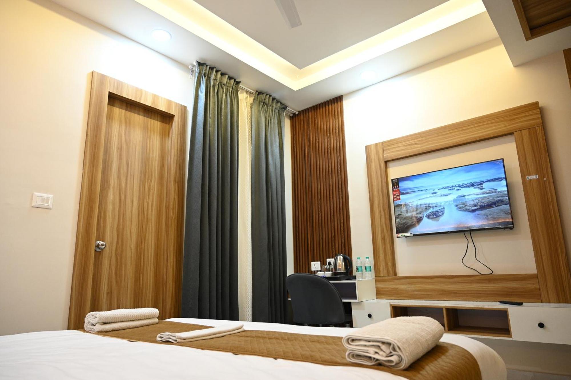 The Janki Hotel Ayodhya Ngoại thất bức ảnh